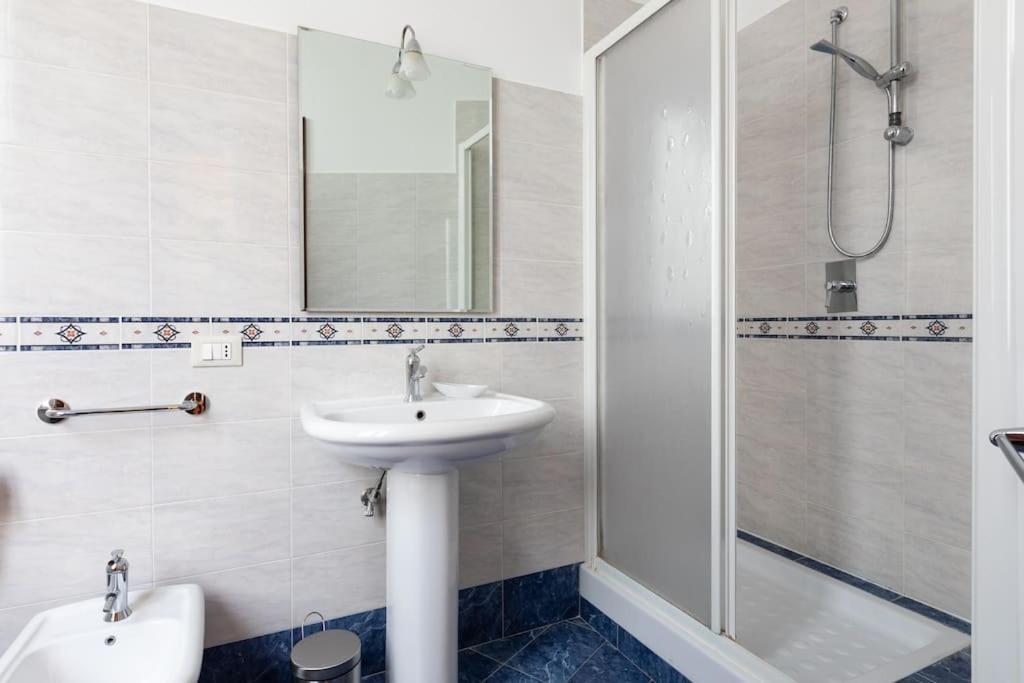 Elegant Salandra Apartment *